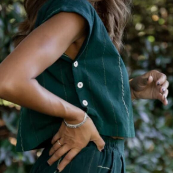 LIZ ALIG Handwoven Cotton Crop top & pants Set in Dark Green - Picture 1 of 10